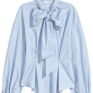 Light blue long sleeve cotton blouse!